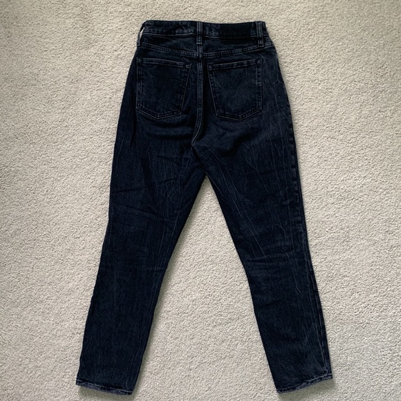 Abercrombie & Fitch Curve Love High Rise Mom Jeans - Picture 7 of 8